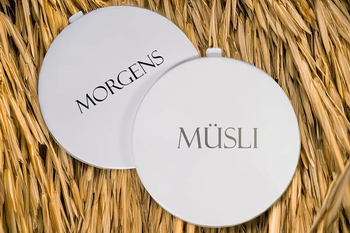 Müslischale Pferd, Futterschale Pferd, Futterdose personalisiert, personalisierte Futterschale, Futterdose, personalisiert, Pferdenamen, Reitsportartikel, Geschenk für Reiter, Pferde Reitsportfachgeschäft, Reitsportbedarf Ratingen, Mettmann, Düsseldorf, Pferdeliebhaber, personalisierte Reitsportartikel,