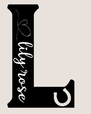 personalisiert, Pferdenamen, Reitsportartikel, Geschenk für Reiter, Pferde Reitsportfachgeschäft, Reitsportbedarf Ratingen, Mettmann, Düsseldorf, Pferdeliebhaber, personalisierte Reitsportartikel,  Aufkleber für Pferdeanhänger, Boxenschild, Pferdespind, Spindaufkleber