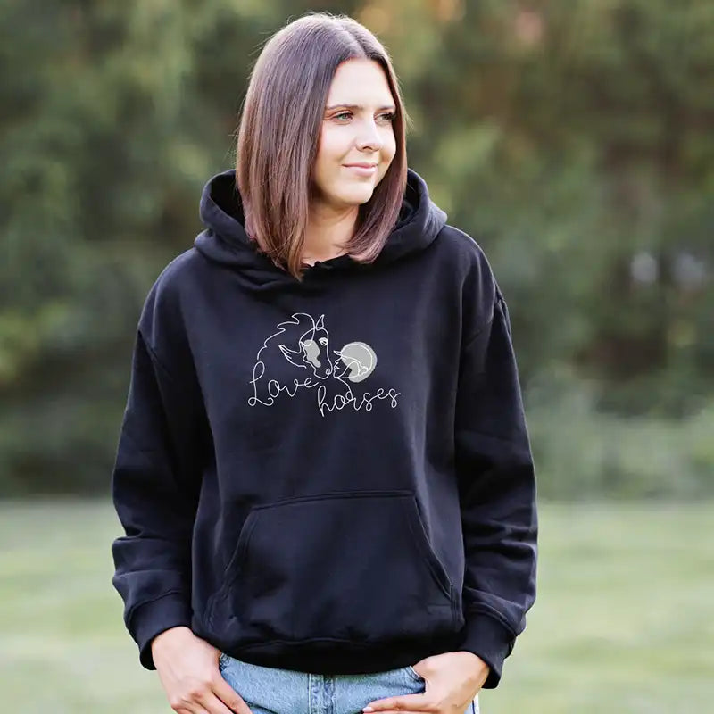 Kapuzenpullover für Reiterinnen mit Love horses Schriftzug in Pink