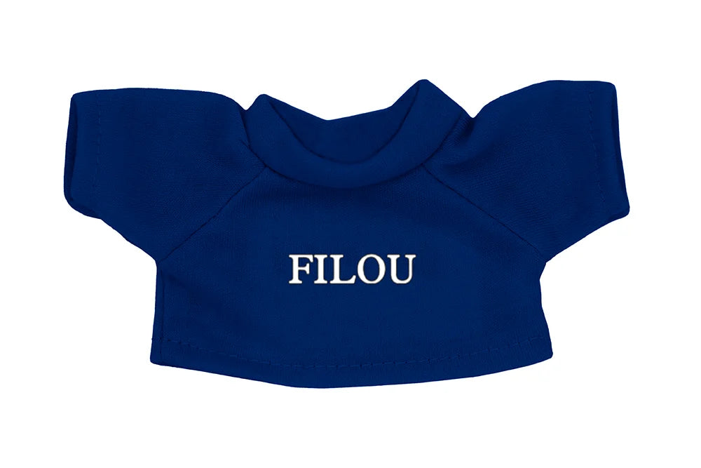 Detailreiches Pferdeplüschtier mit samtigem Fell und liebevoll gestalteten Hufen und dunkelblauem Tshirt mit Name.