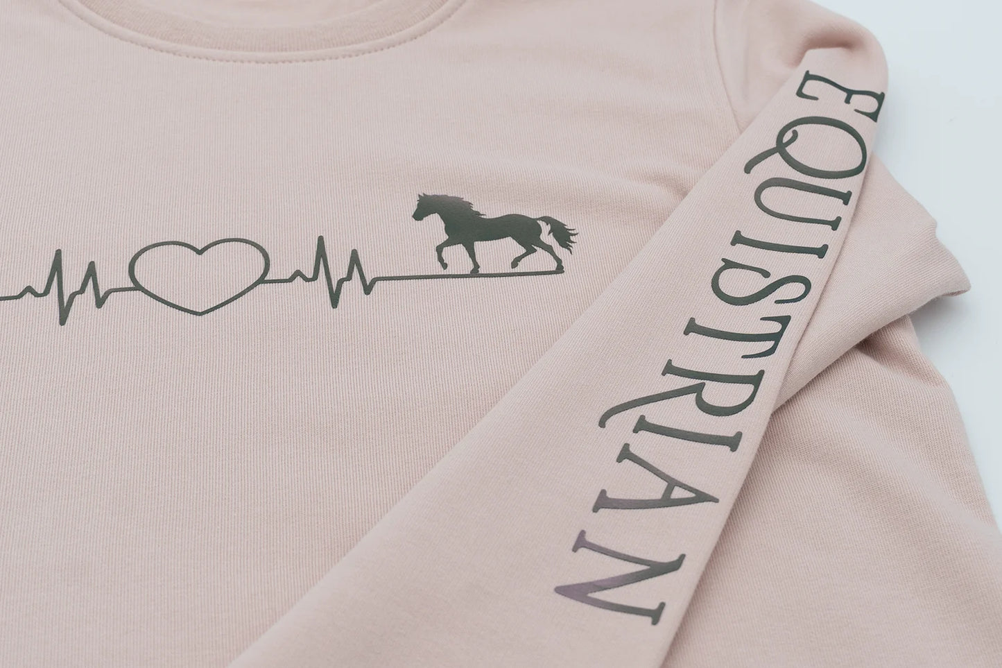 Pullover mit Pferdemotiv Herzschlag mit Magic-Print