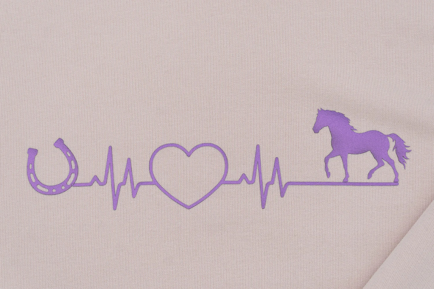 Pullover mit Pferdemotiv Herzschlag mit Magic-Print