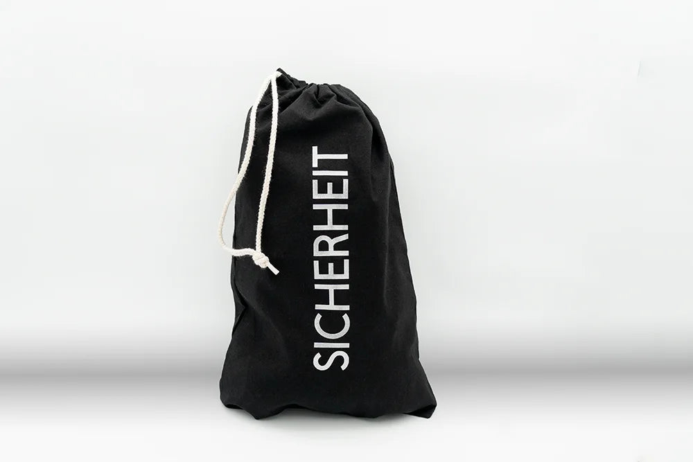 Bedruckte Baumwolltasche für Sicherheitsaccessoires und reflektierende Utensilien für Pferde – praktische, umweltfreundliche Tasche für Reiter, ideal zum Aufbewahren von Reflektoren, Warnwesten und Zubehör im Stall oder unterwegs.